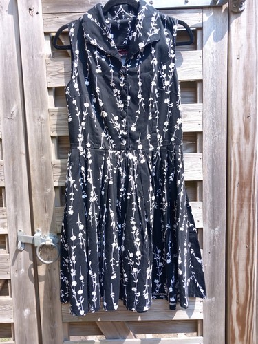 Voodoo vixen black white - black,