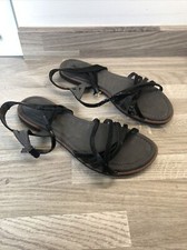 B79 ladies hush puppies sandals, size 6, good condition