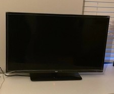 Argos Bush ELED32FHDSDVD1 32" Smart Full HD HDR LED TV DVD Combi Freeview Play