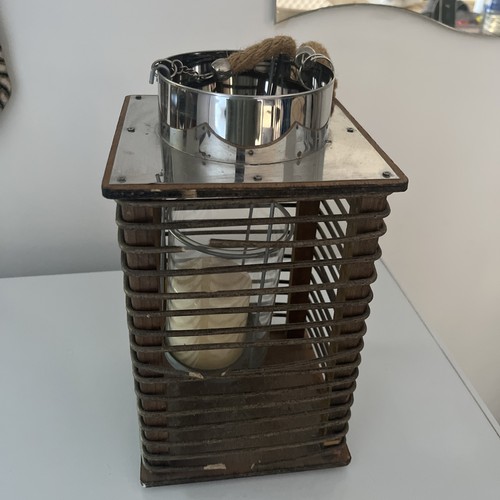 Wooden and glass tealight - wooden,
