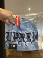 Supreme New Era Outline Beanie Light Blue One Size Fits All FW25 Brand New