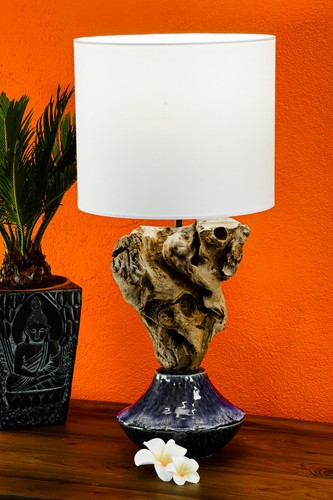 Driftwood lamp table - lamp,