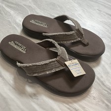 Skechers Relaxed Fit Soft