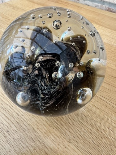Large glass paperweight clear - large,