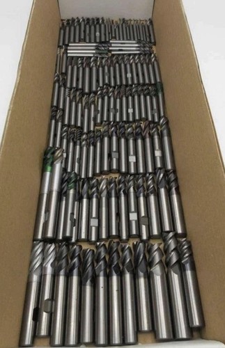 Tungsten carbide end mills