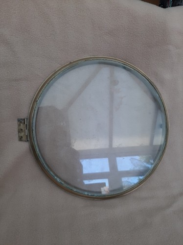 Heavy cast brass and bevelled - heavy,