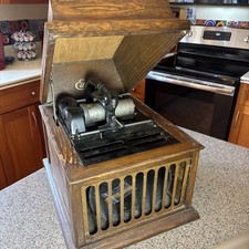 Antique Edison Amberola 30 Cylinder Record Player Phonograph