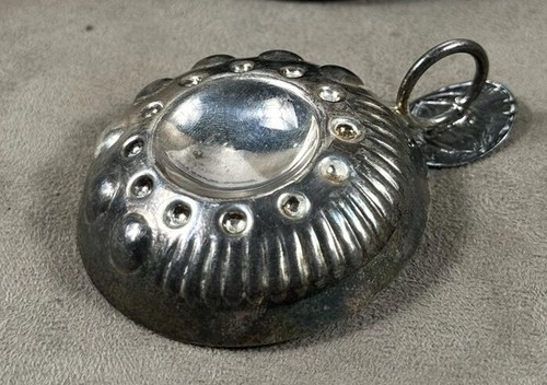Vintage tastevin wine taster - tastevin,