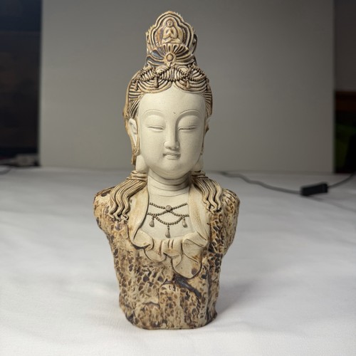 Kwan yin buddha statue - buddha,