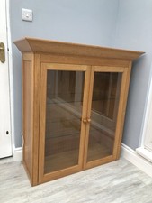 M & S Lichfield Solid Oak Display Cabinet With Glass Shelves And Lights 