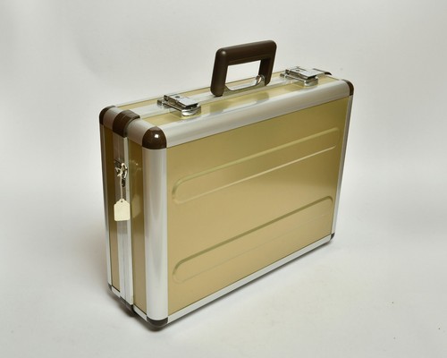 Hakuba aluminium camera - hakuba, carry