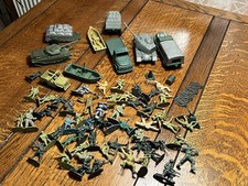 Job Lot Of  Vintage Plastic Toy Soldiers Army Vehicles  WW2 China Hong Kong Etc