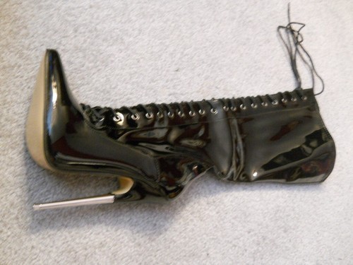 Fetish boots knee high - knee, pointy