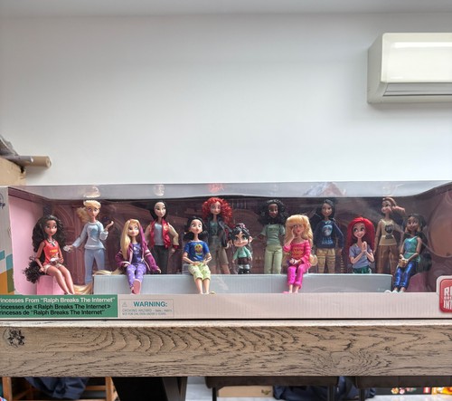 Disney store ralph breaks - ralph,