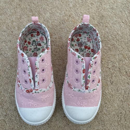 Girls shoes size - girls,