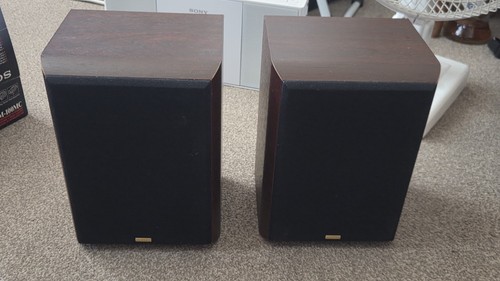These are jamo cornet iv - these,