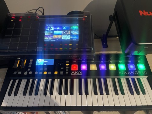 Akai pro advance 49 - pro's,