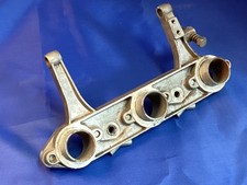 BSA ROCKET 3 A75R TRIUMPH T150 CARBURETOR GANTRY 71-1303