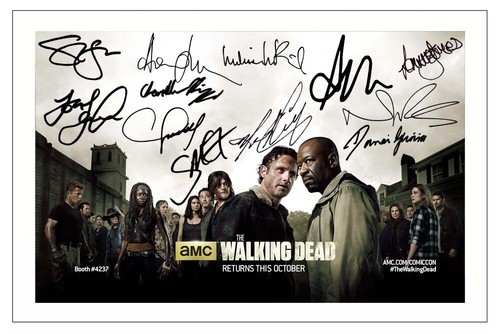 Cast multi signed - multi, photo