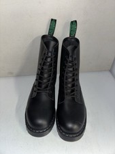 Solovair Black Greasy Leather