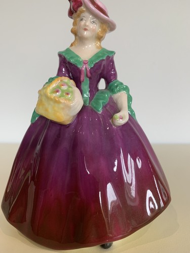 Goss china figure - china, of