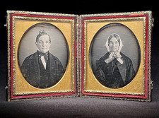1/6 PLATE DAGUERREOTYPE - CHARMING OLDER COUPLE - ORIGINAL  SEALS & FULL CASE