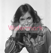 Hi-Res KAREN CARPENTER Big