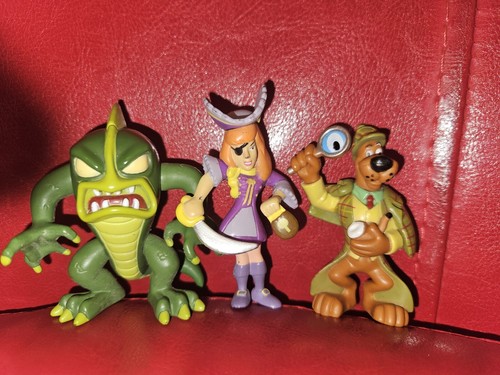 Scooby doo figures - doo,