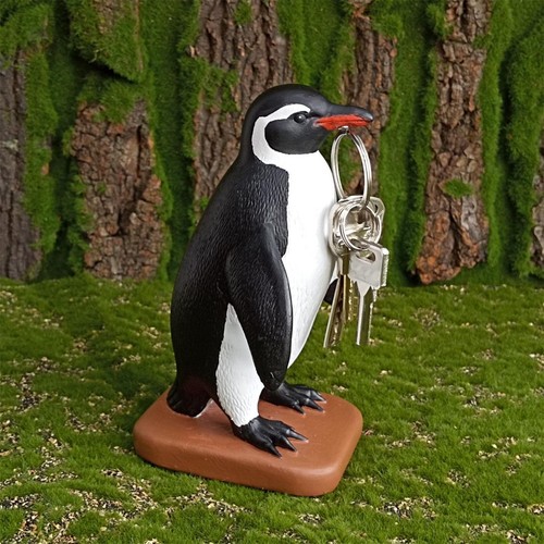 Penguin statue key holder - statue,