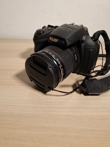 Fujifilm finepix hs20exr - fujifilm,