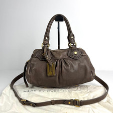MARC BY MARC JACOBS Classic Q