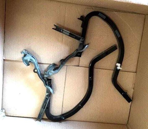 Lexus is200 bootlid - 99-05,