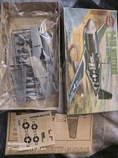Airfix P-51B Mustang 1/72 Scale WWII Model Kit Complete, Never Built