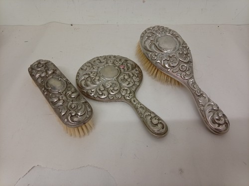 Vintage vanity set - vintage,
