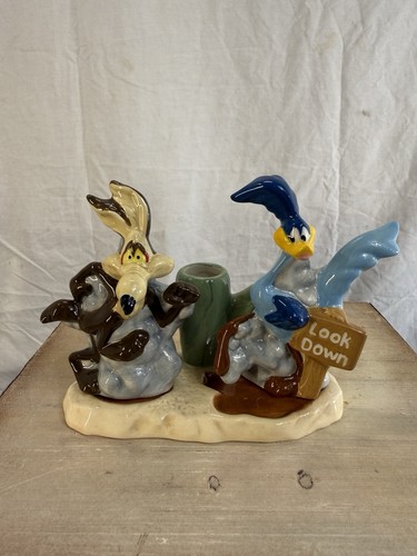 Looney tunes wile coyote - looney,