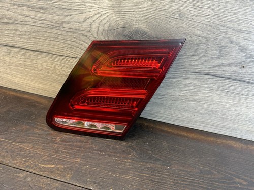 Mercedes class rear light - mercedes,