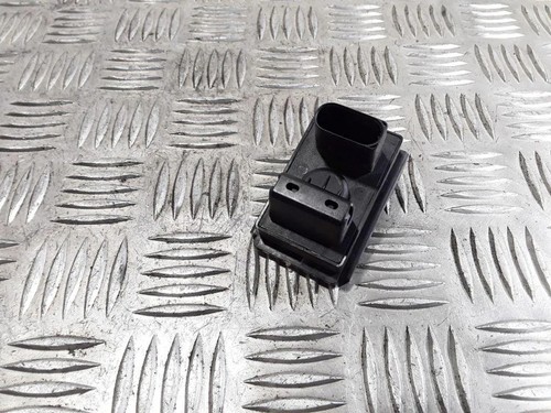 Phaeton relay 4b0907659b - vw,