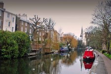 Narrow boats along the Grand