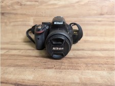 Nikon D5200 + 18-55mm n048900240935 bbh *