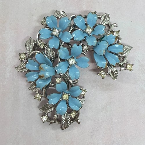 Crown trifari pin brooch - crown,