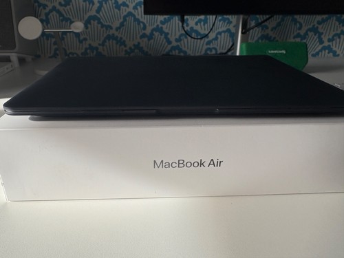 Apple macbook air 13in - apple,