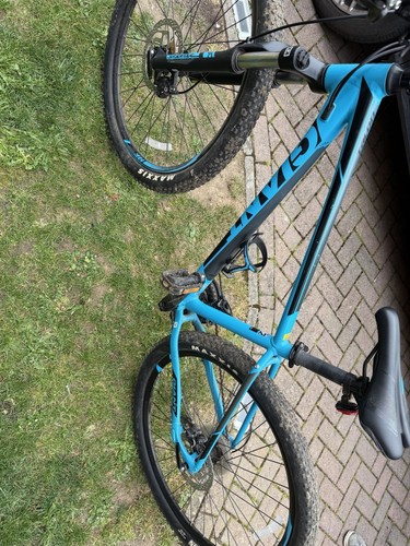 Giant talon mountain bike - giant, 2