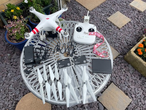 Dji phantom drone pristine - drone,,