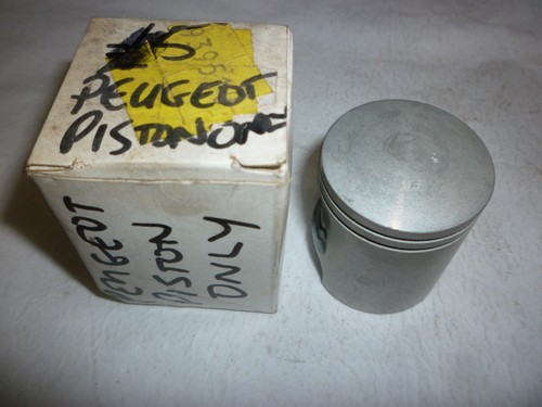 Peugeot std piston only - piston,