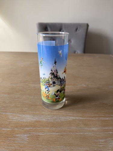 Disneyland paris tall - tall, drinking