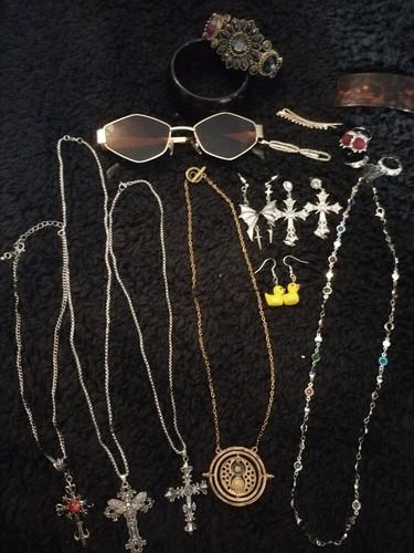 Joblot bundle piece s of - joblot, 18