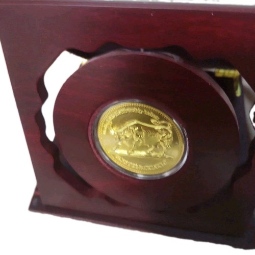Commemorative medallion - , or