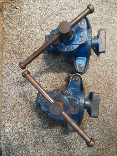 Record 153 floorboard clamps - 153,