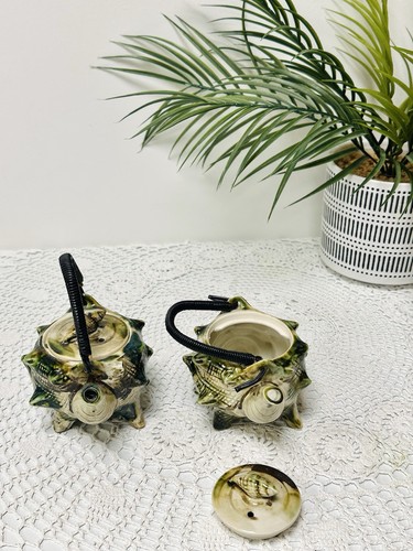 Small vintage majolica - 2x,