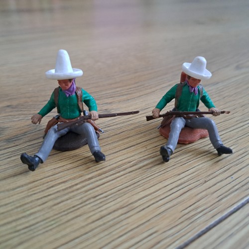 Britains swoppets seated - britains,